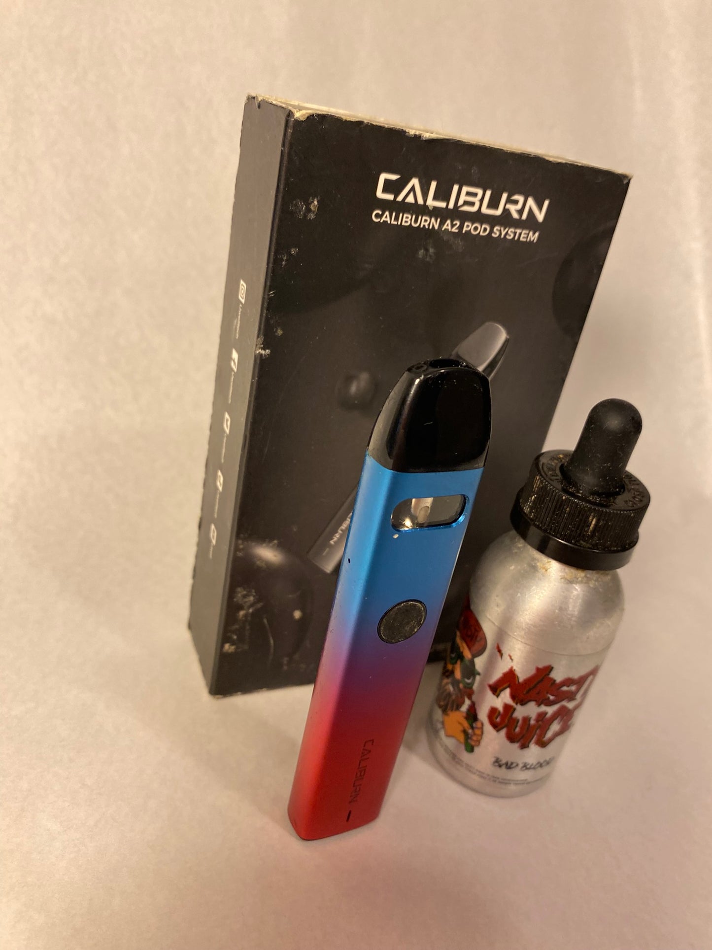 Vaporizador Caliburn + e-liquid